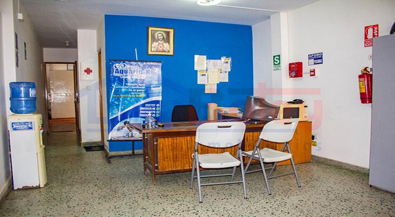 VENTA DE LOCAL COMERCIAL EN JOSÉ LEONARDO ORTIZ